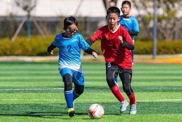 班凯罗50+13+9魔术克步行者 热火送活塞4连败